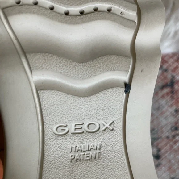 GEOX cold weather boots Size 8.5 - Picture 7 of 8